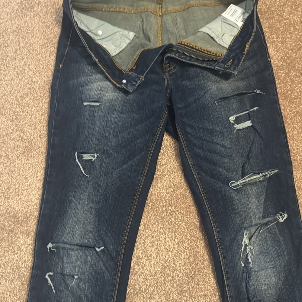SPECIAL A Distressed Dark Denim with Skinny Leg: LIKE NEW!